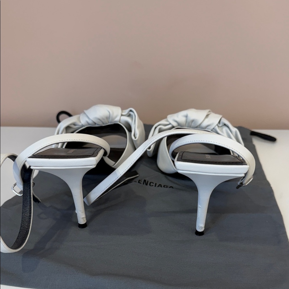 Balenciaga White Big Bow Heels - Picture 5 of 11